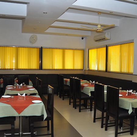 Excellency Inn Nashik Luaran gambar